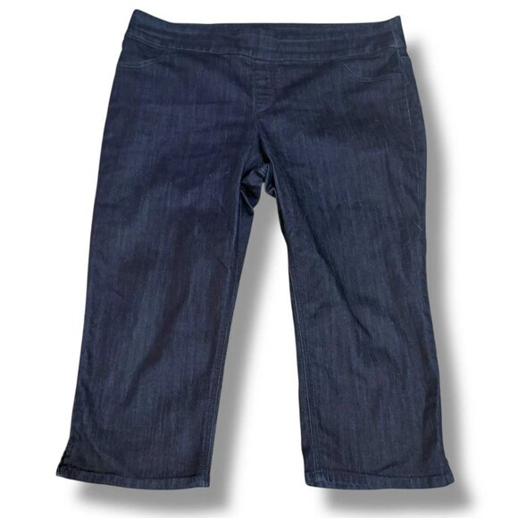 Chico's pull-on stretch capri length jeans in versatile dark wash Size 3/XL/16 - Picture 1 of 4